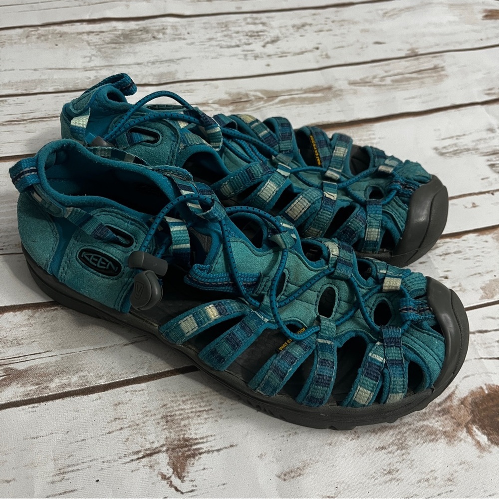Keen Aqua Teal‎ Sandals Bungee Lace Size 4 outdoors hiking